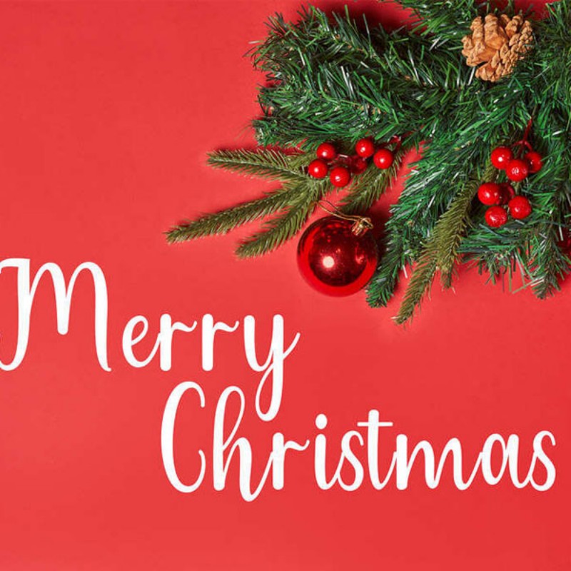 احتفل بعيد الميلاد بفرح ودفء