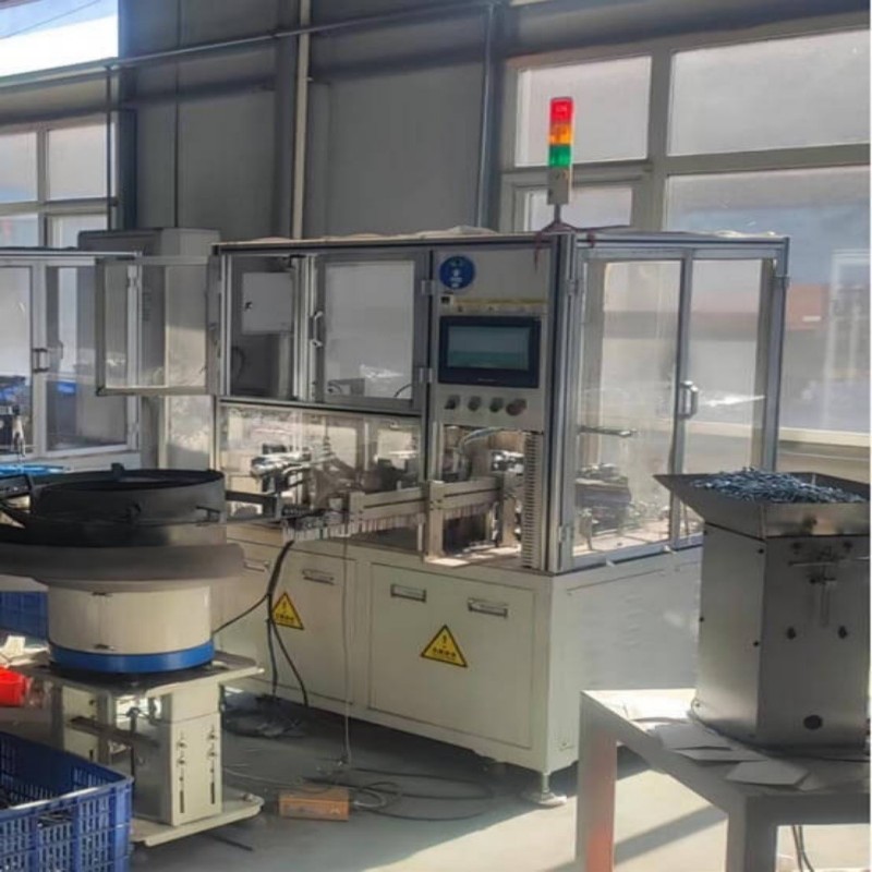 كيف أحدث خط إنتاج Frand المخصص تحولاً جذرياً في إنتاج المشابك لدى شركة تصنيع سيارات أوروبية